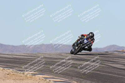 media/Dec-07-2025-CVMA (Sun) [[3e7d2de5dc]]/Race 7-Formula Lightweight Twins Shootout/